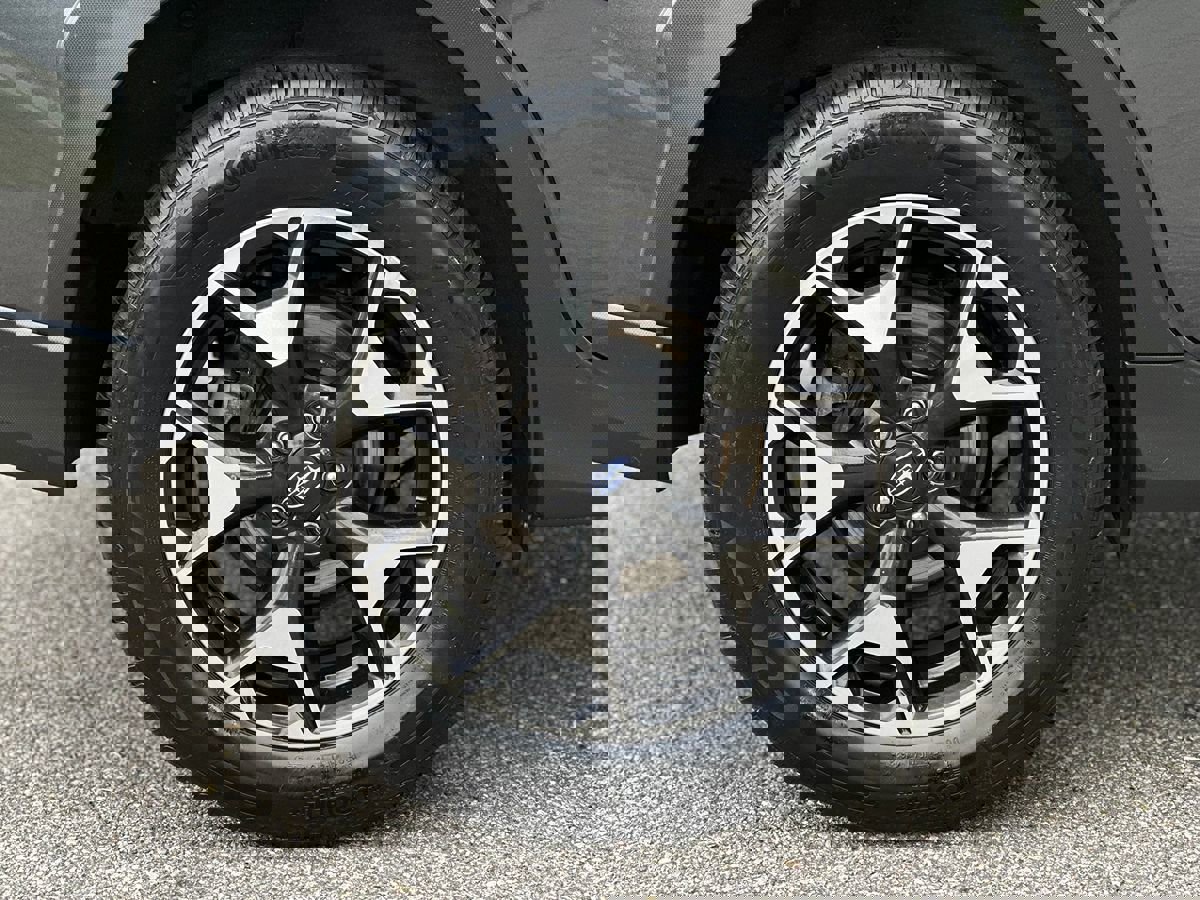 Used 2019 Subaru Crosstrek 2.0i Premium w/ Eyesight System image 47