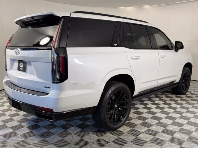 Used 2024 Cadillac Escalade Sport Platinum w/ LPO, ONYX Package AWD/4WD image 8