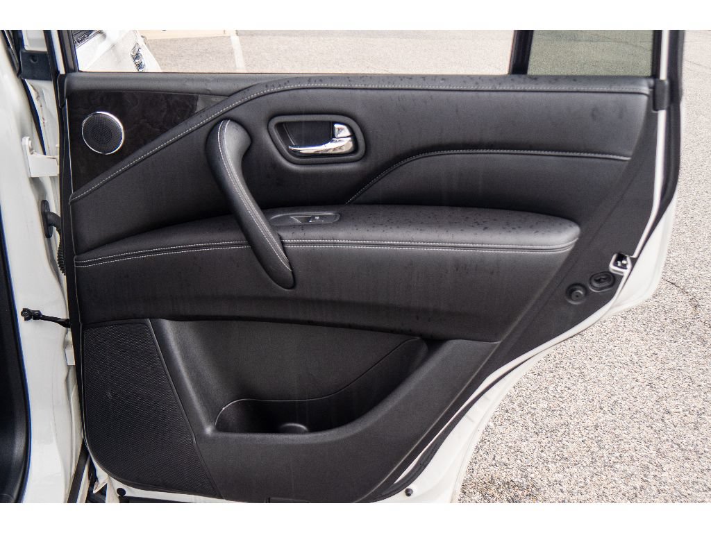 Used 2024 INFINITI QX80 Luxe w/ Cargo Package AWD/4WD image 24