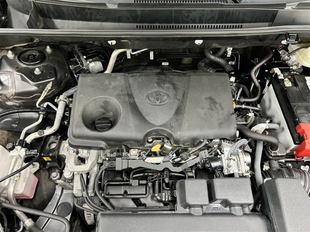 Used 2024 Toyota RAV4 XLE image 24