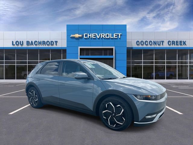Used 2024 Hyundai Ioniq 5 SEL AWD/4WD image 2
