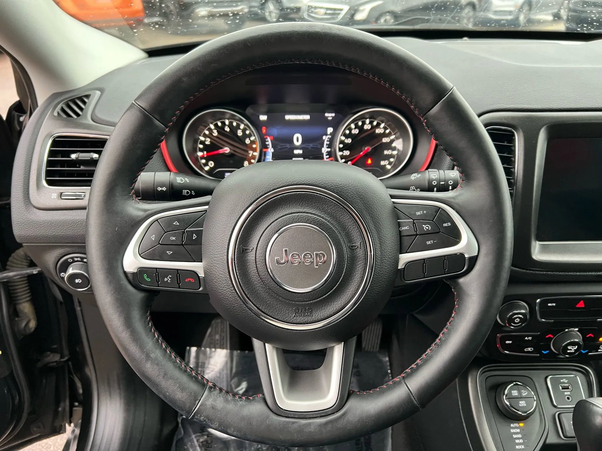 Used 2018 Jeep Compass Trailhawk w/ Cold Weather Group image 9