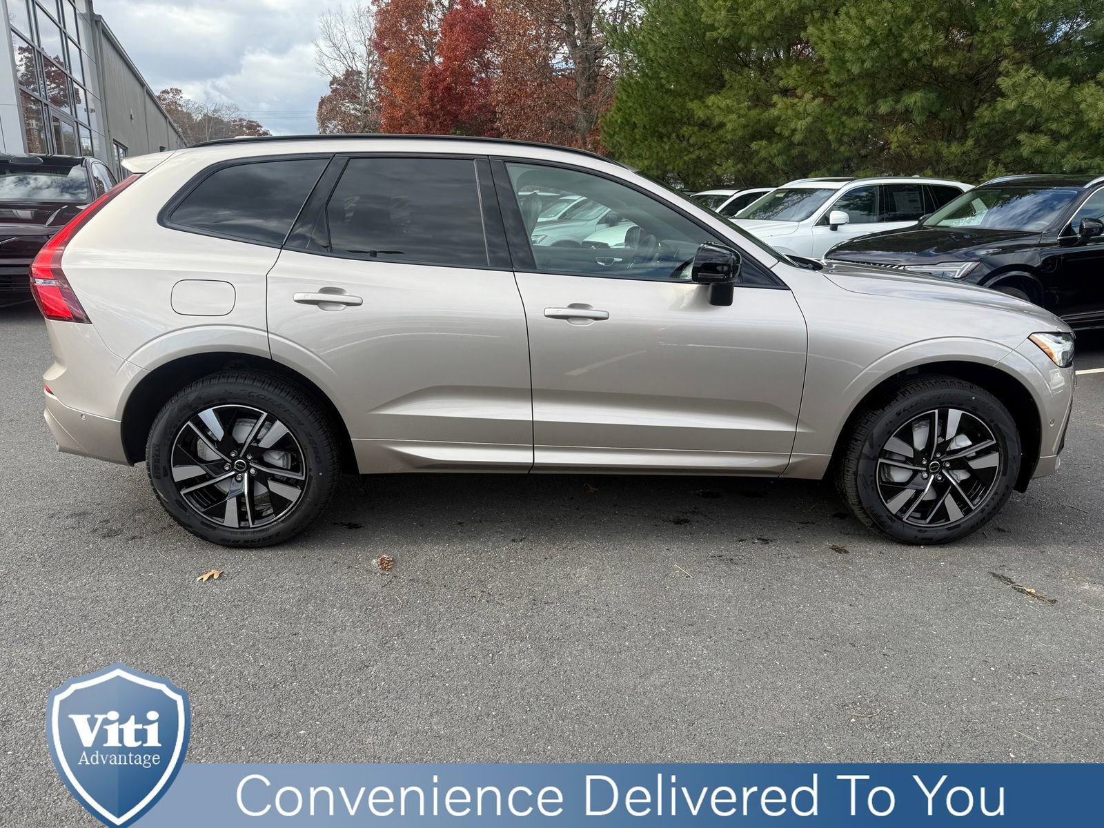 New 2026 Volvo XC60 B5 Plus w/ Protection Package Premier image 9