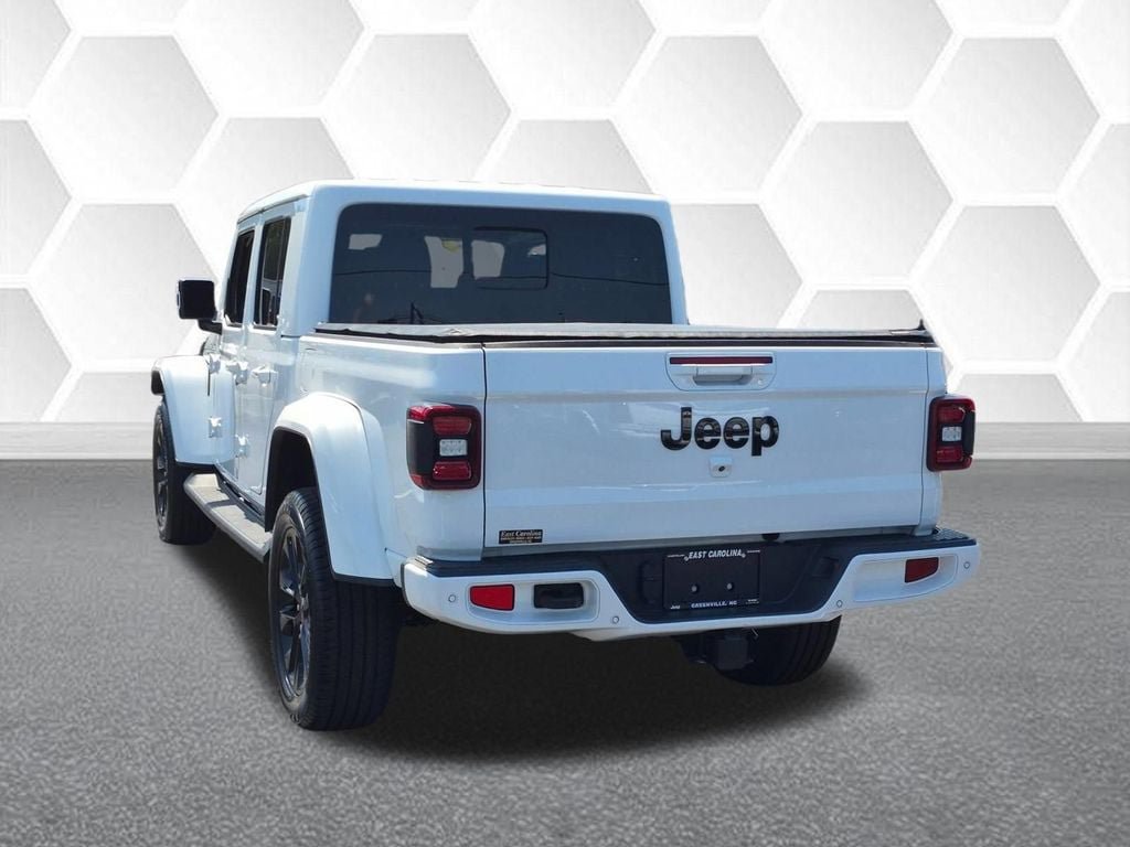 Certified 2021 Jeep Gladiator Overland AWD/4WD image 5