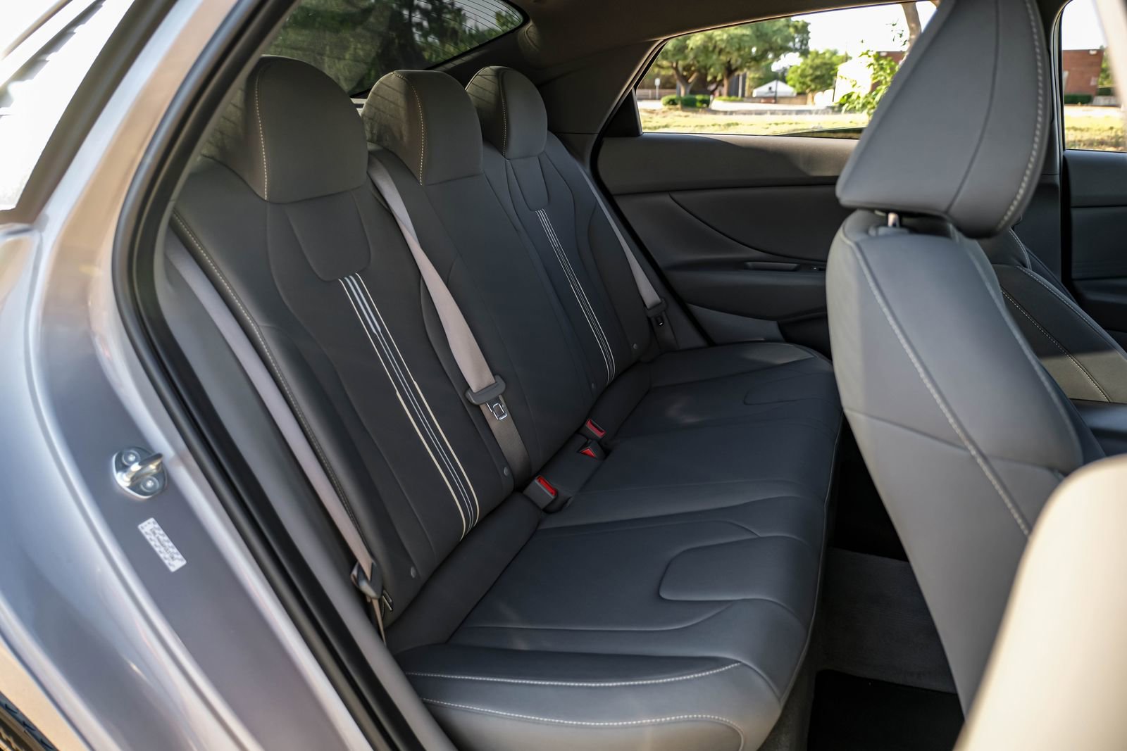 Used 2023 Hyundai Elantra SEL FWD image 30