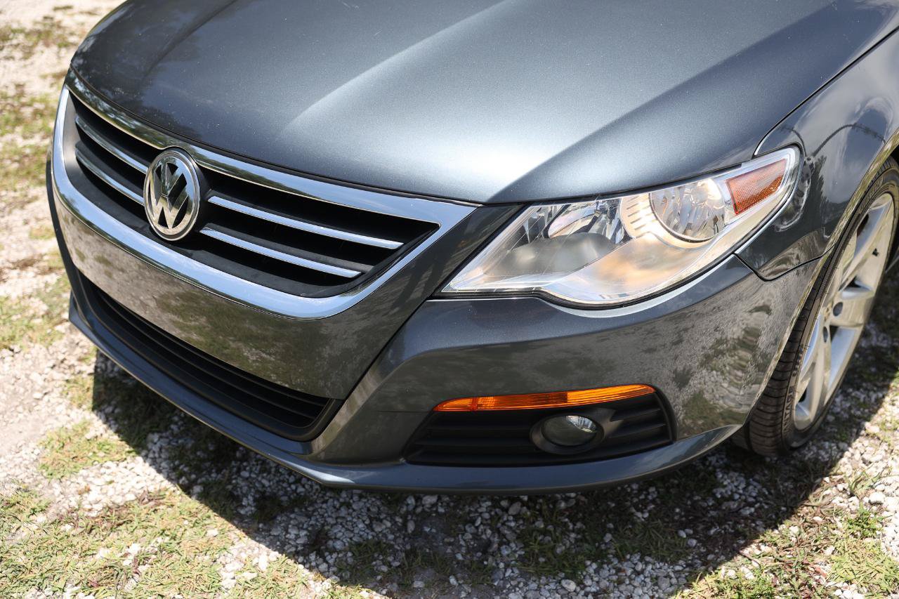 Used 2012 Volkswagen CC Lux FWD image 25