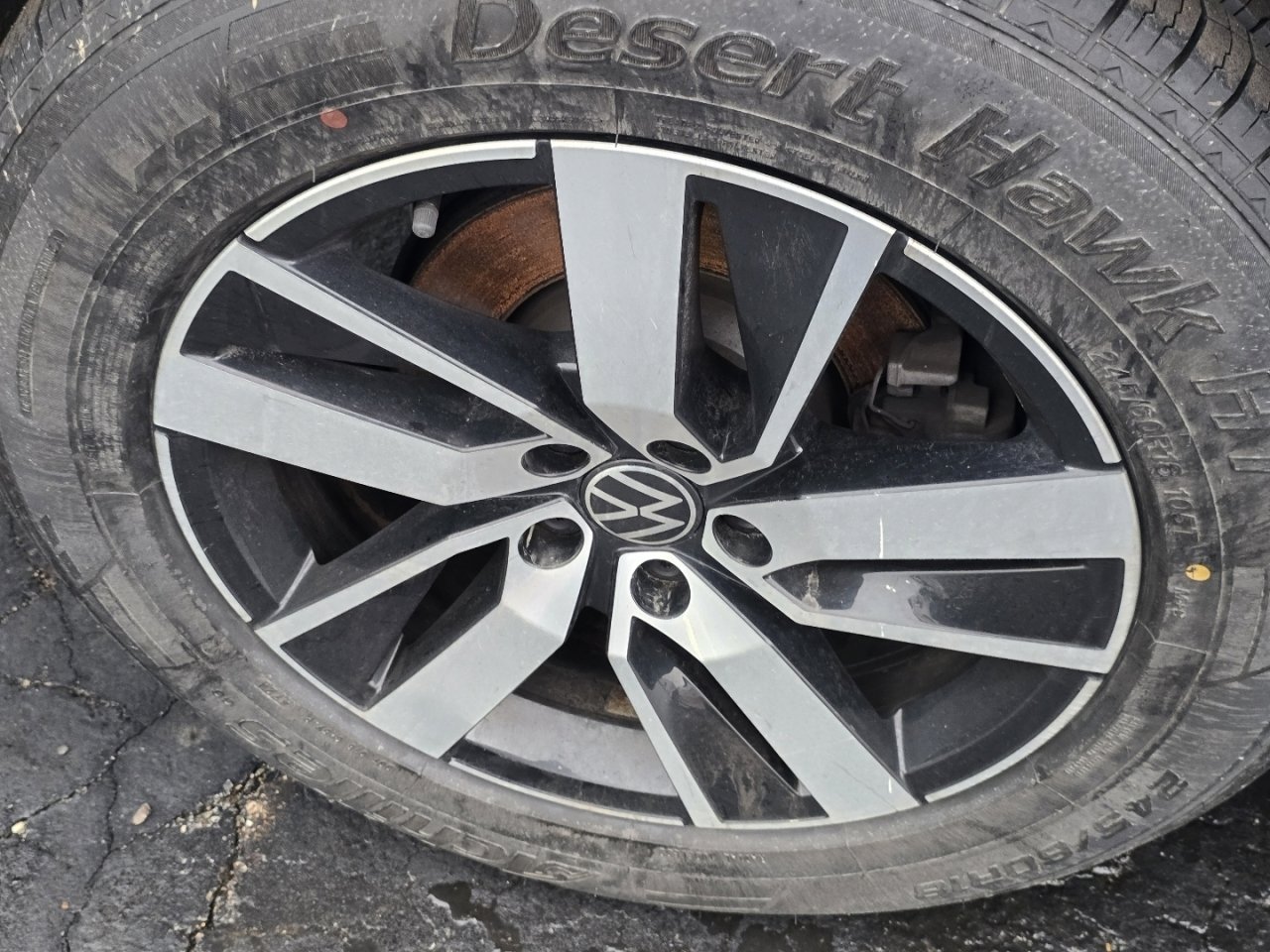 Used 2023 Volkswagen Atlas SE image 11