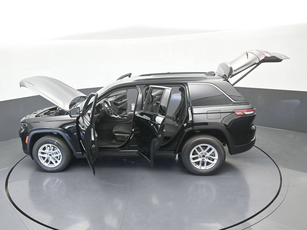 New 2026 Jeep Grand Cherokee Laredo X AWD/4WD image 59