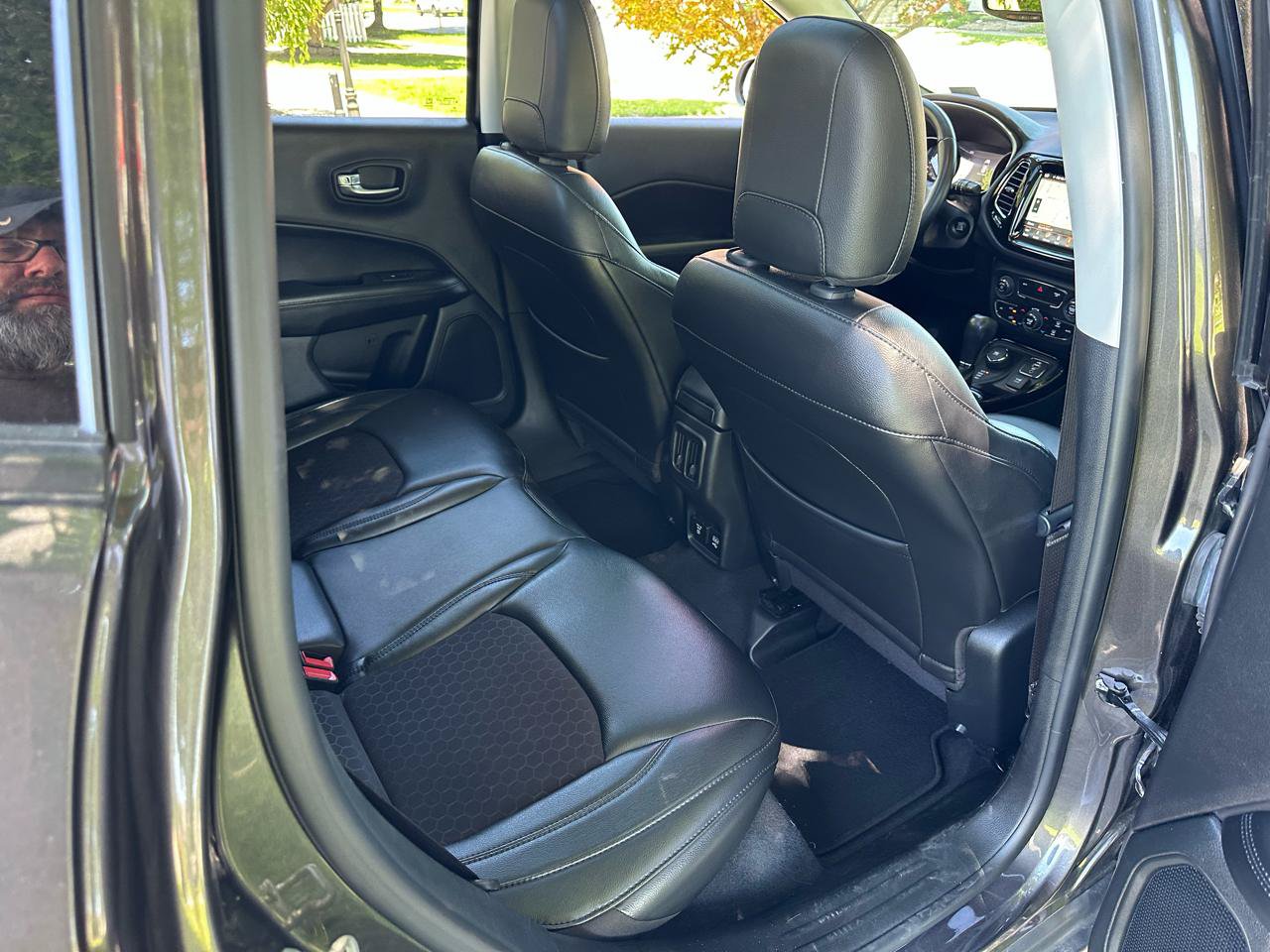 Used 2018 Jeep Compass Latitude w/ Popular Equipment Group AWD/4WD image 31