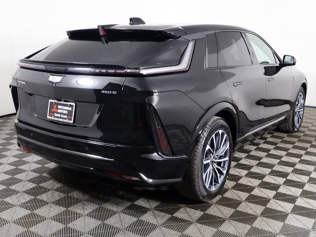 Used 2024 Cadillac Lyriq Sport RWD image 15