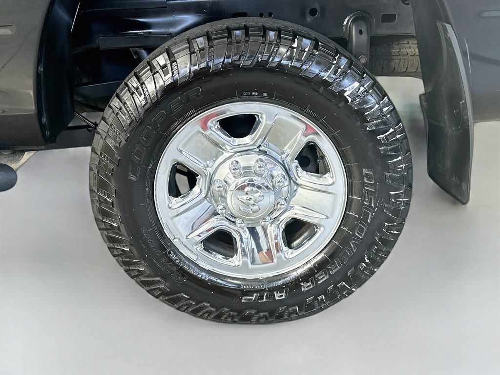 Used 2016 RAM 2500 Tradesman w/ Chrome Appearance Group AWD/4WD image 31