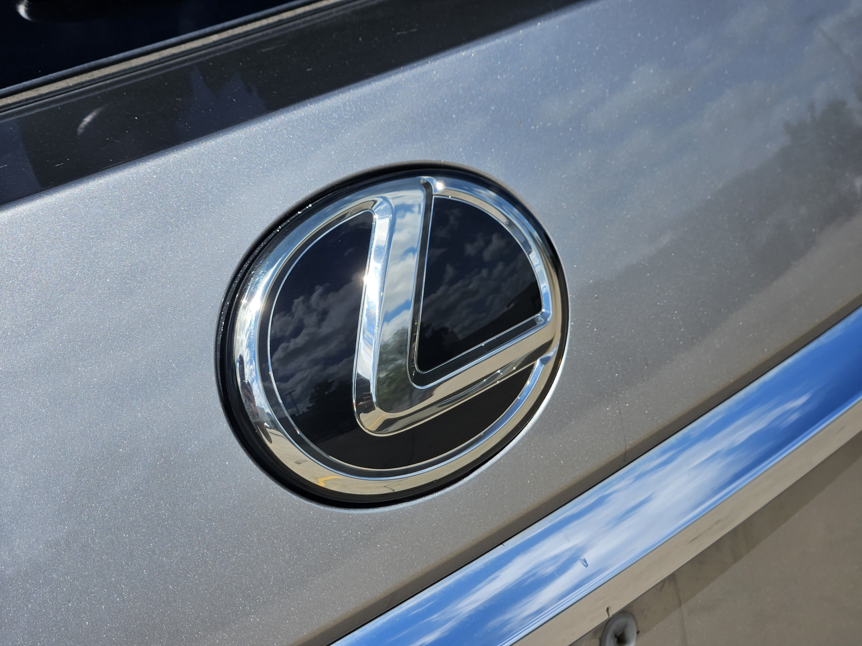 Used 2018 Lexus RX 350L FWD image 8