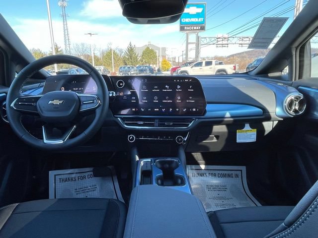 New 2026 Chevrolet Equinox EV LT w/ LPO, Tech Bronze Package FWD image 29
