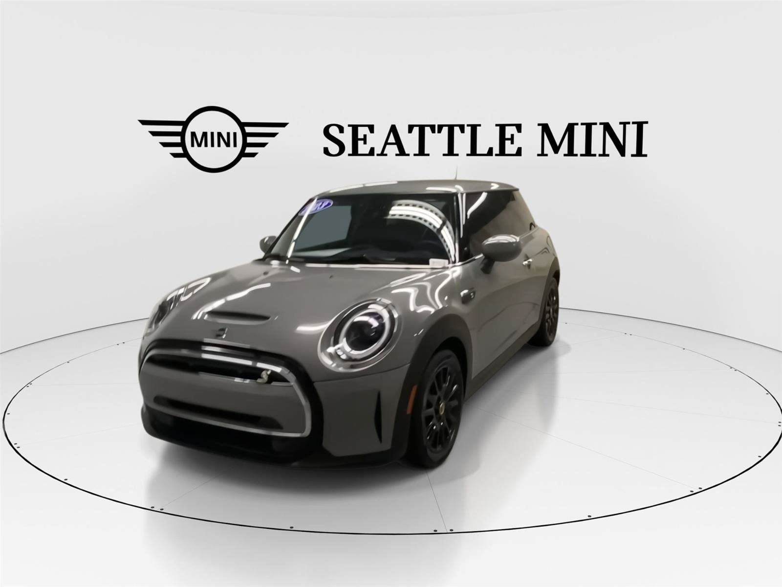 Used 2023 MINI Cooper SE FWD image 4