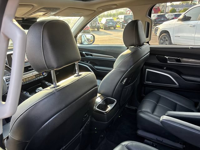 Used 2021 Kia Telluride EX w/ EX Premium Package AWD/4WD image 9