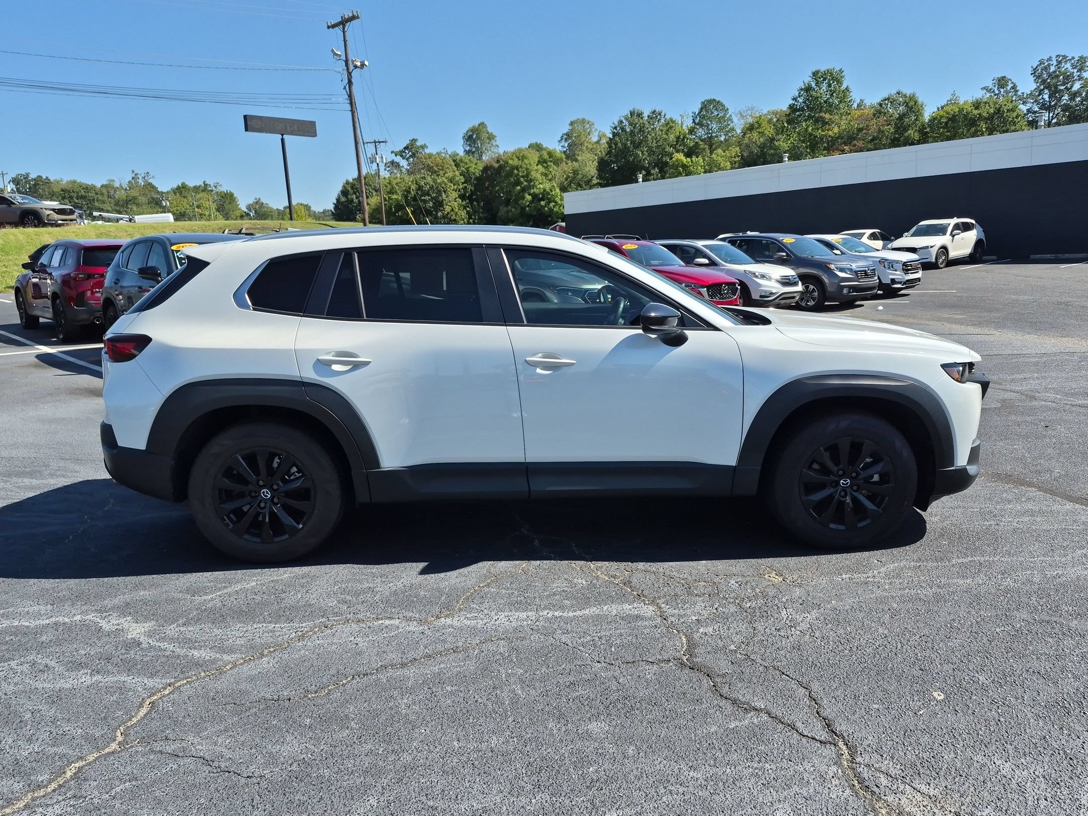 Used 2024 MAZDA CX-50 AWD 2.5 S w/ Premium Package image 6
