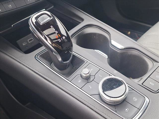 Used 2023 Cadillac XT4 Sport image 14