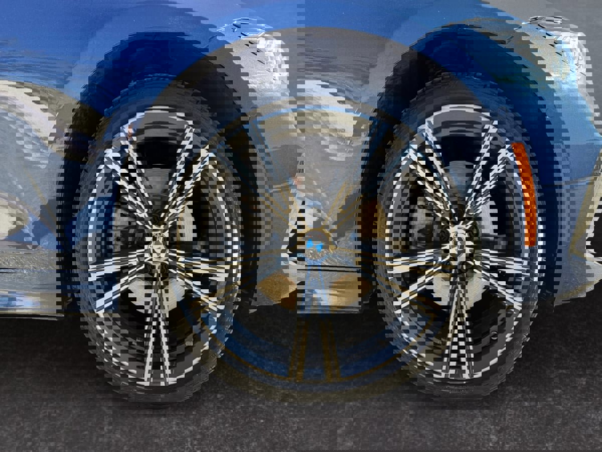 Used 2024 BMW 330i Sedan w/ Convenience Package image 10