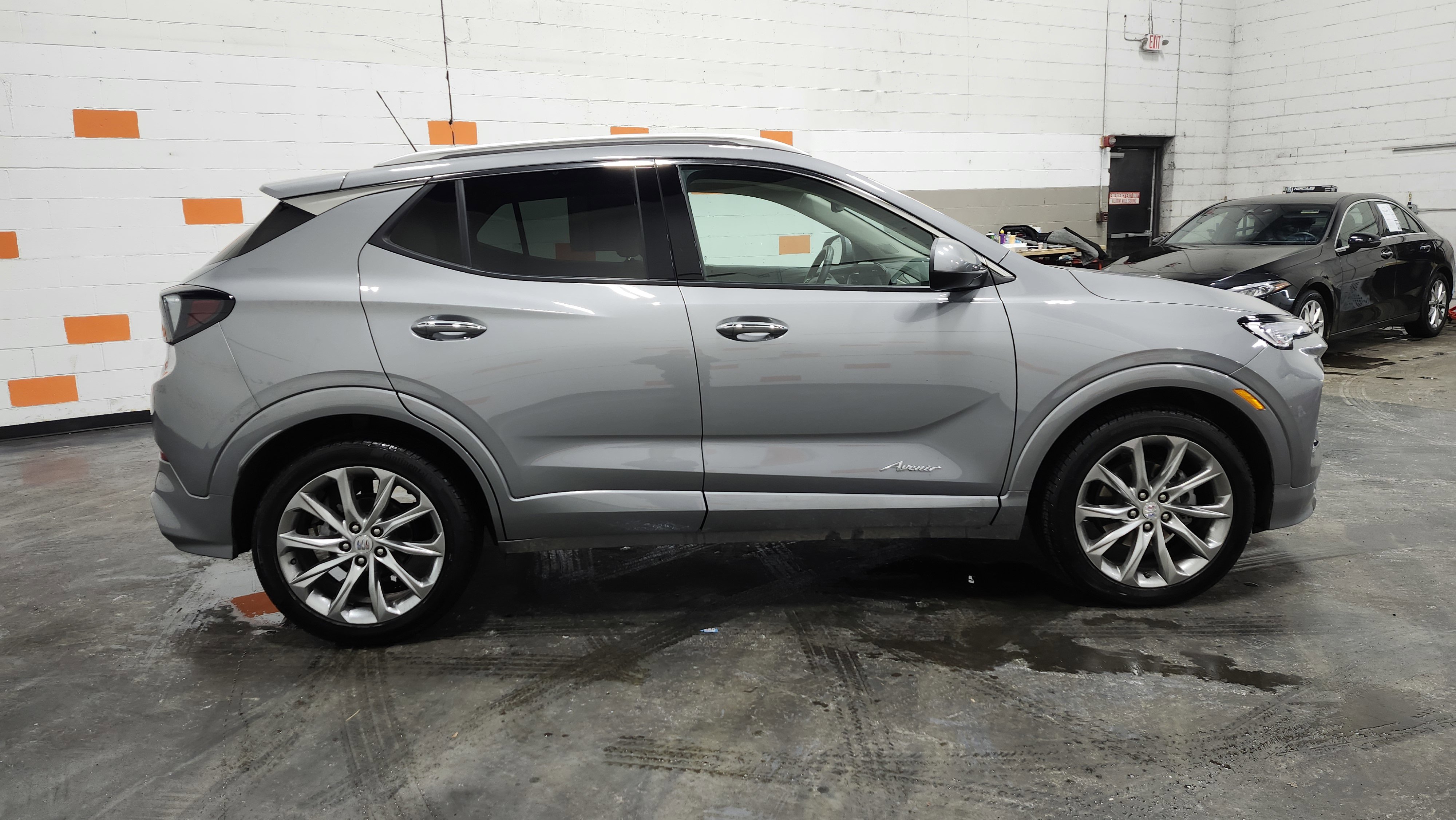 Used 2024 Buick Encore GX Avenir w/ Avenir Convenience Package image 17
