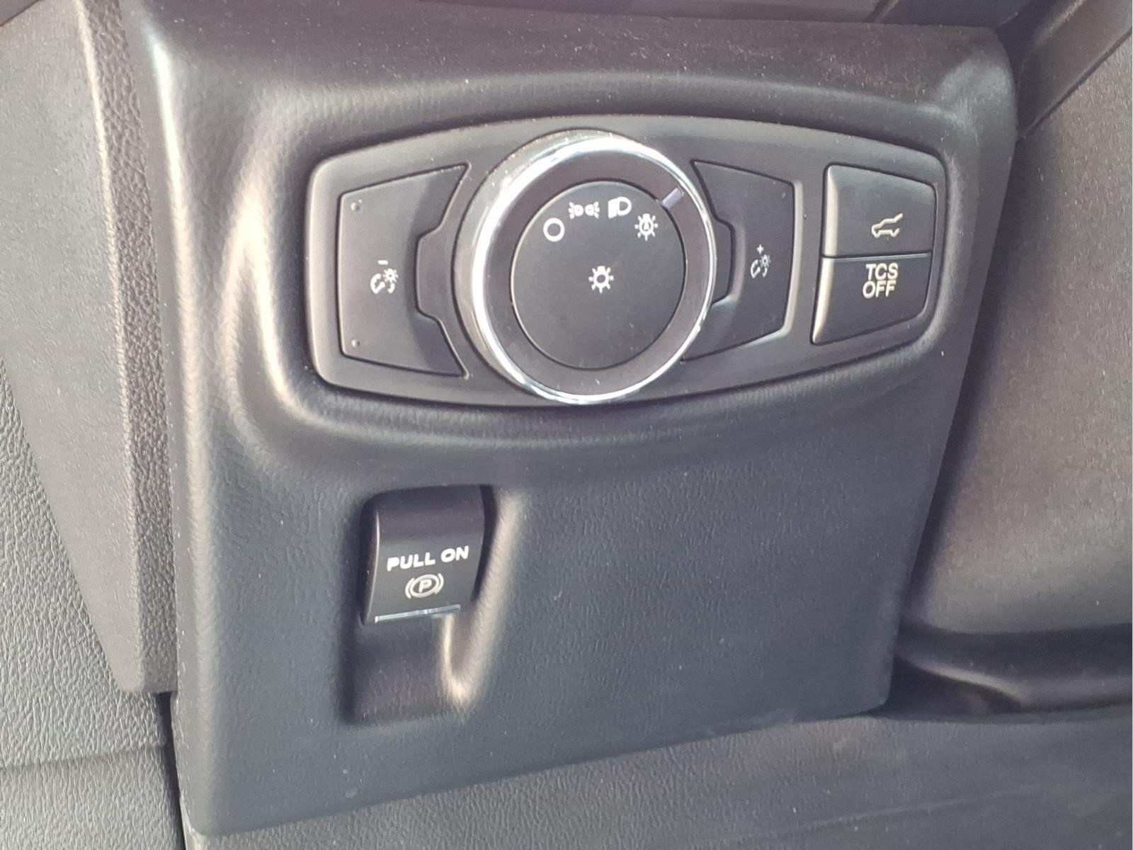 Used 2019 Lincoln Nautilus Premier AWD/4WD image 18