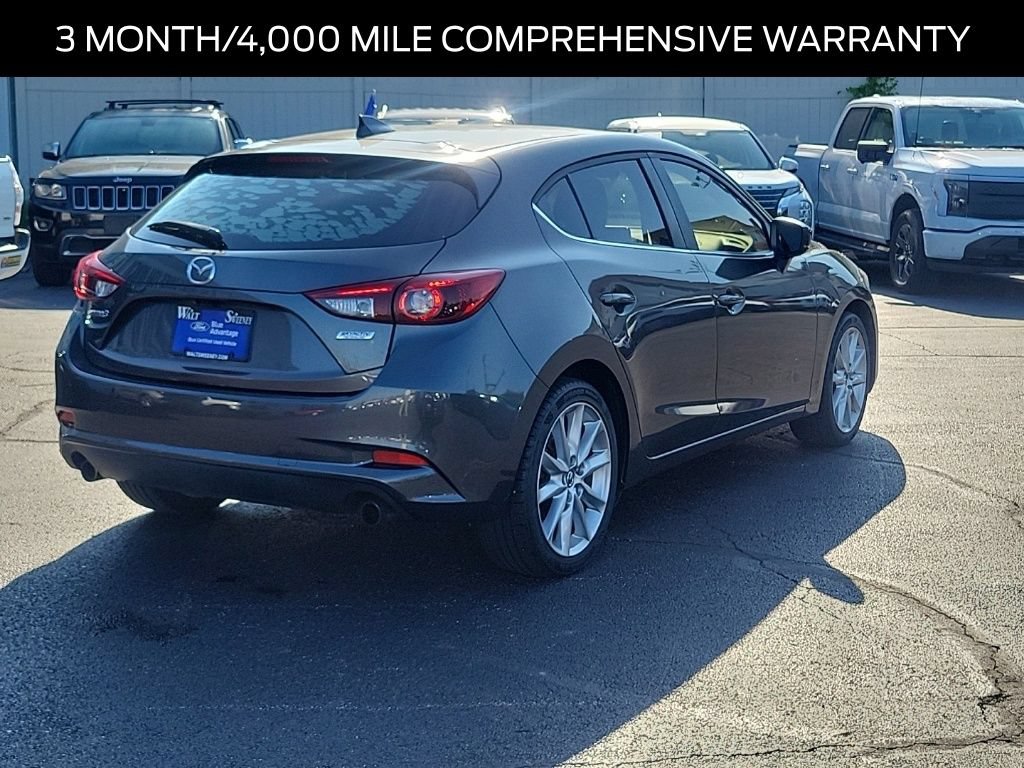 Used 2017 MAZDA MAZDA3 Grand Touring w/ Premium Equipment Package FWD image 4