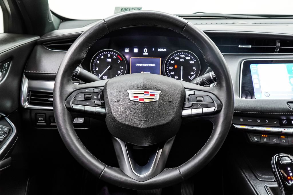 Used 2023 Cadillac XT4 Premium Luxury w/ Technology Package AWD/4WD image 22