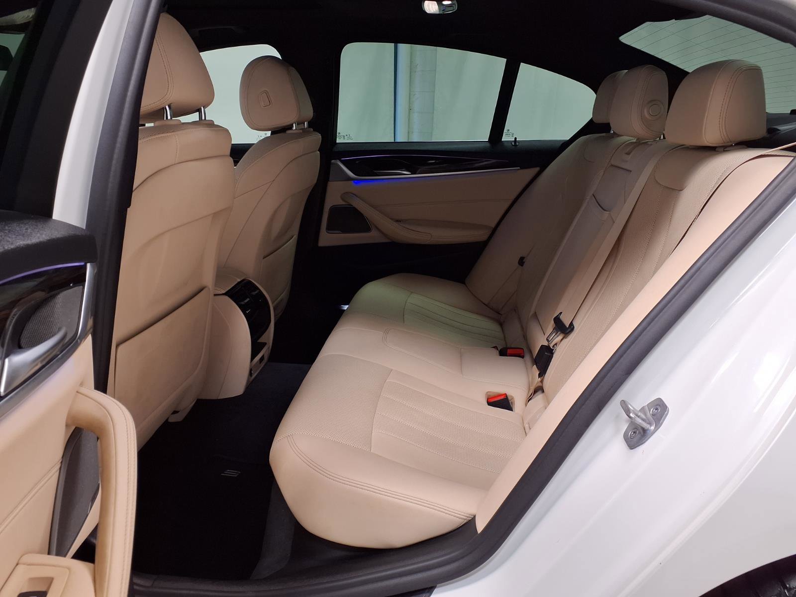 Used 2022 BMW 540i w/ Premium Package RWD image 25