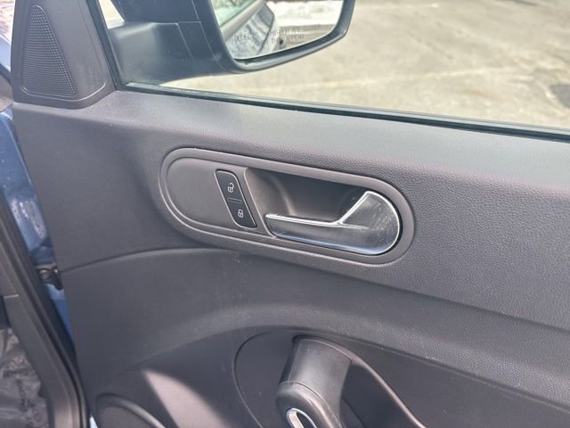 Used 2018 Volkswagen Beetle 2.0T S image 10