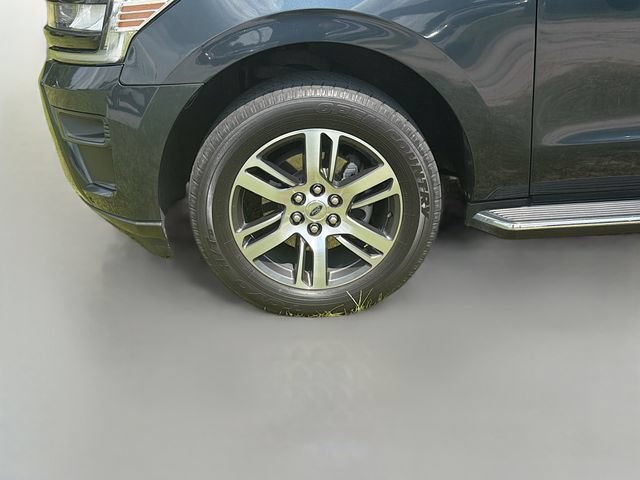 Used 2022 Ford Expedition XLT RWD image 15