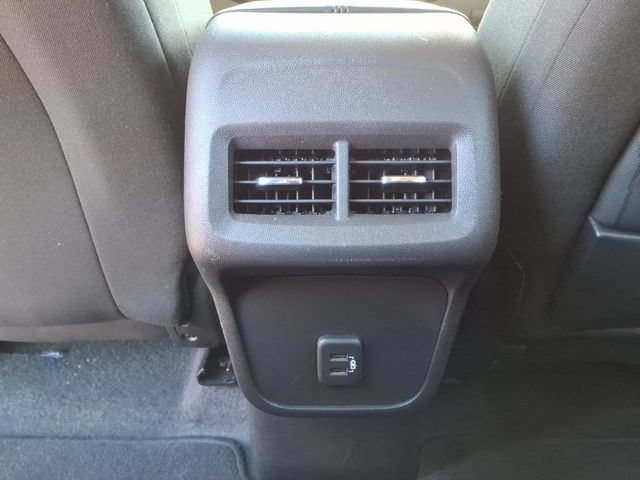 Used 2024 GMC Terrain SLE FWD image 28