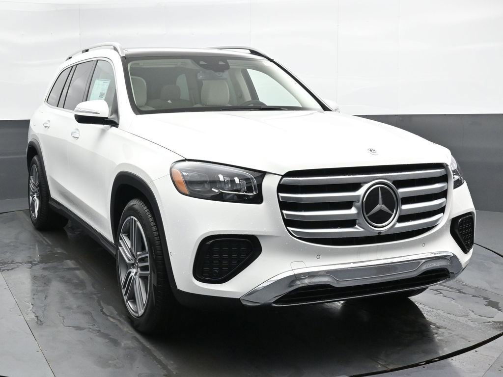 New 2025 Mercedes-Benz GLS 450 4MATIC image 4