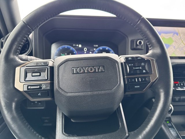 Used 2025 Toyota Land Cruiser image 10