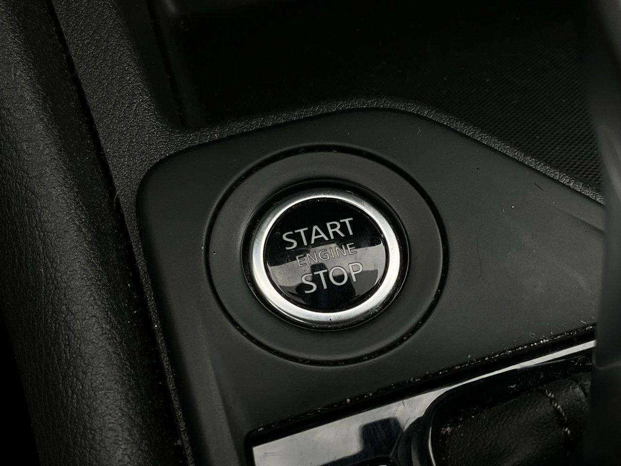 Used 2025 Nissan Sentra S image 22