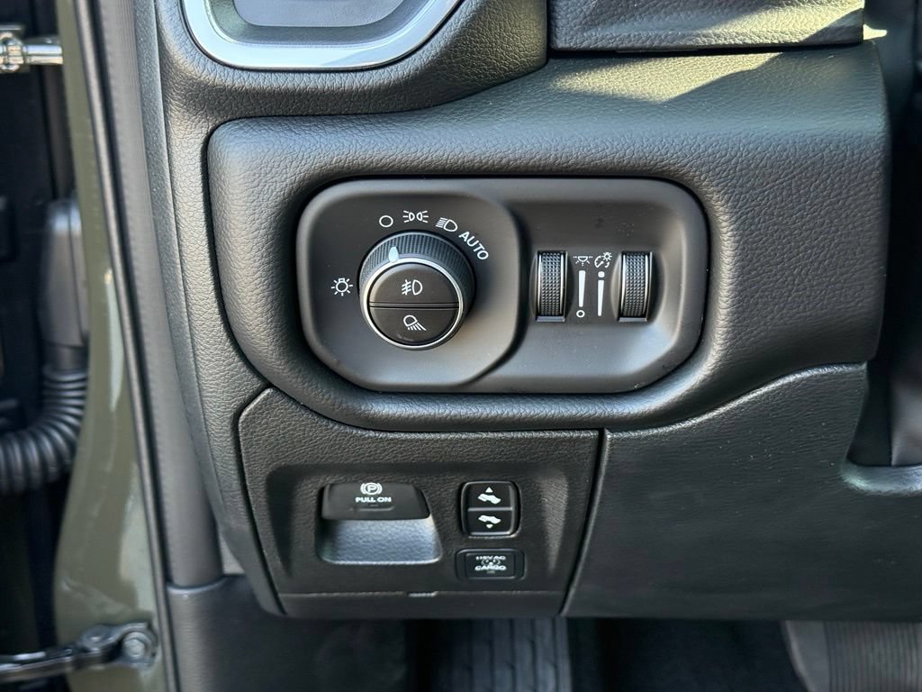 New 2027 RAM 1500 Laramie w/ Night Edition AWD/4WD image 19