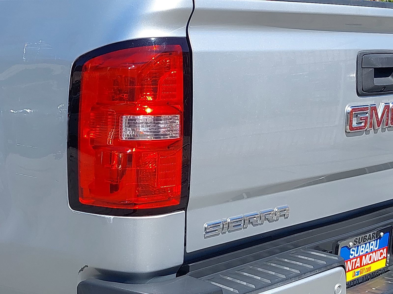 Used 2019 GMC Sierra 2500 Denali w/ Duramax Plus Package AWD/4WD image 32