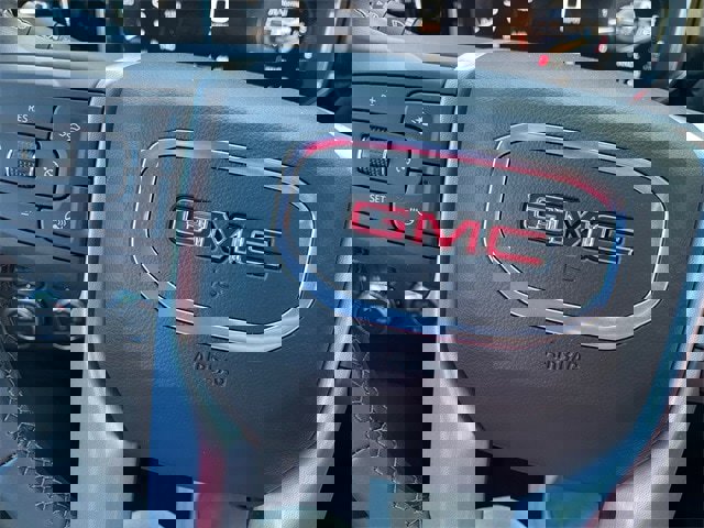 New 2026 GMC Sierra 2500 SLT image 18