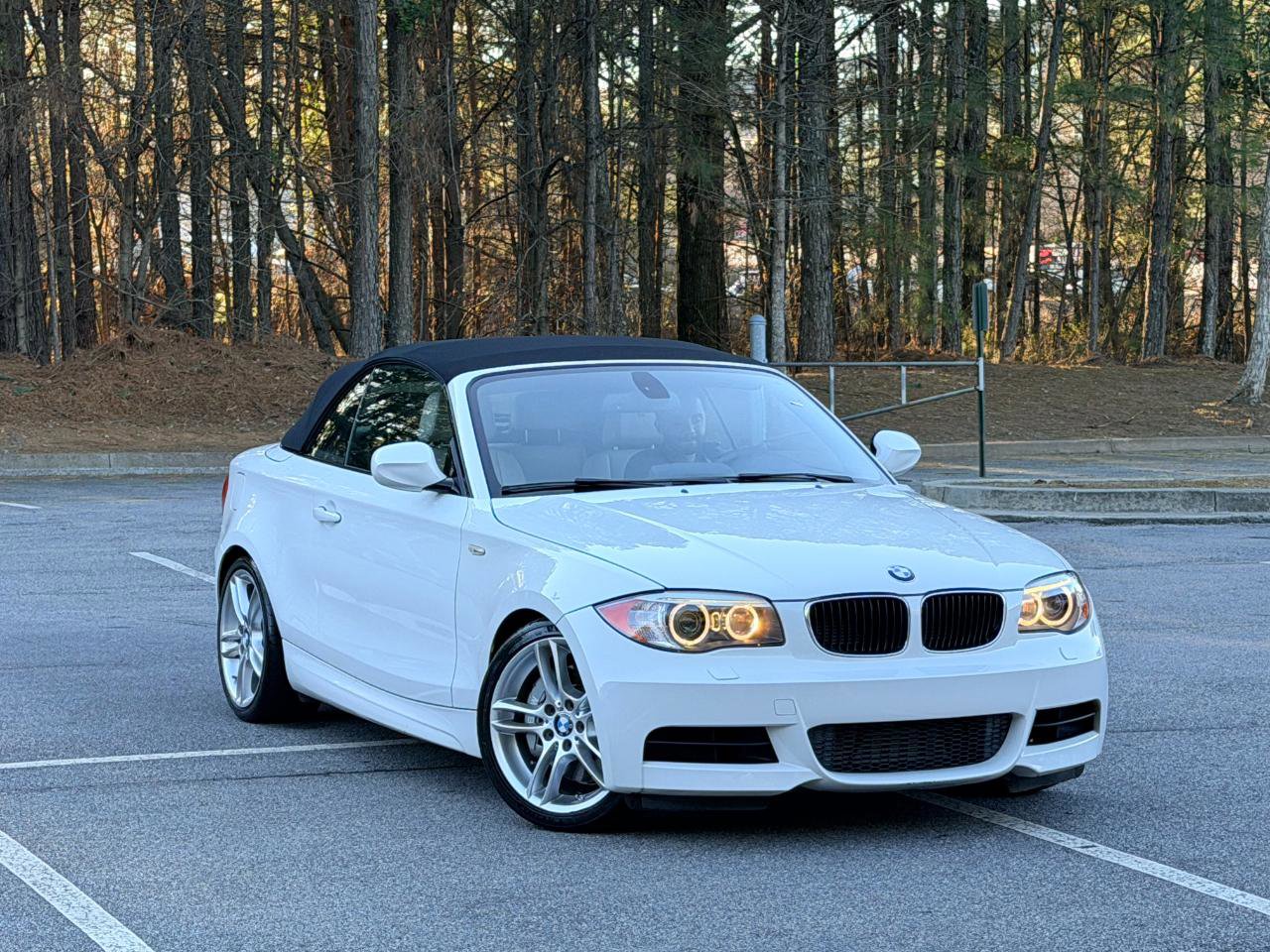 Used 2013 BMW 135i Convertible image 6