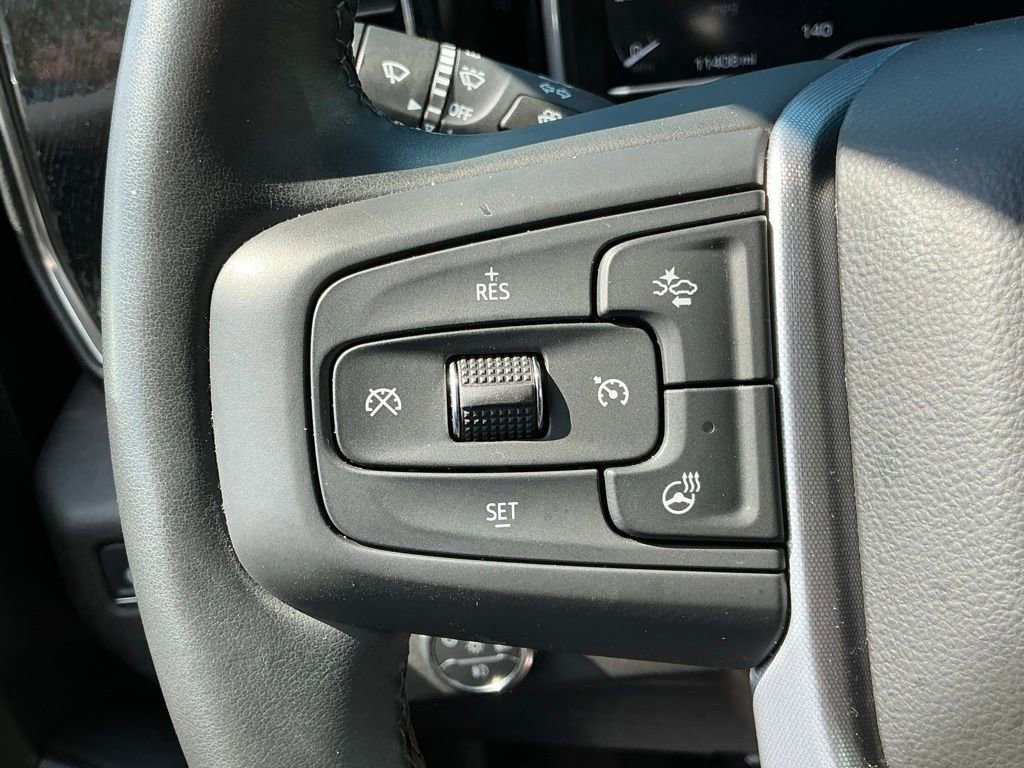 Used 2025 GMC Sierra 1500 Elevation image 32