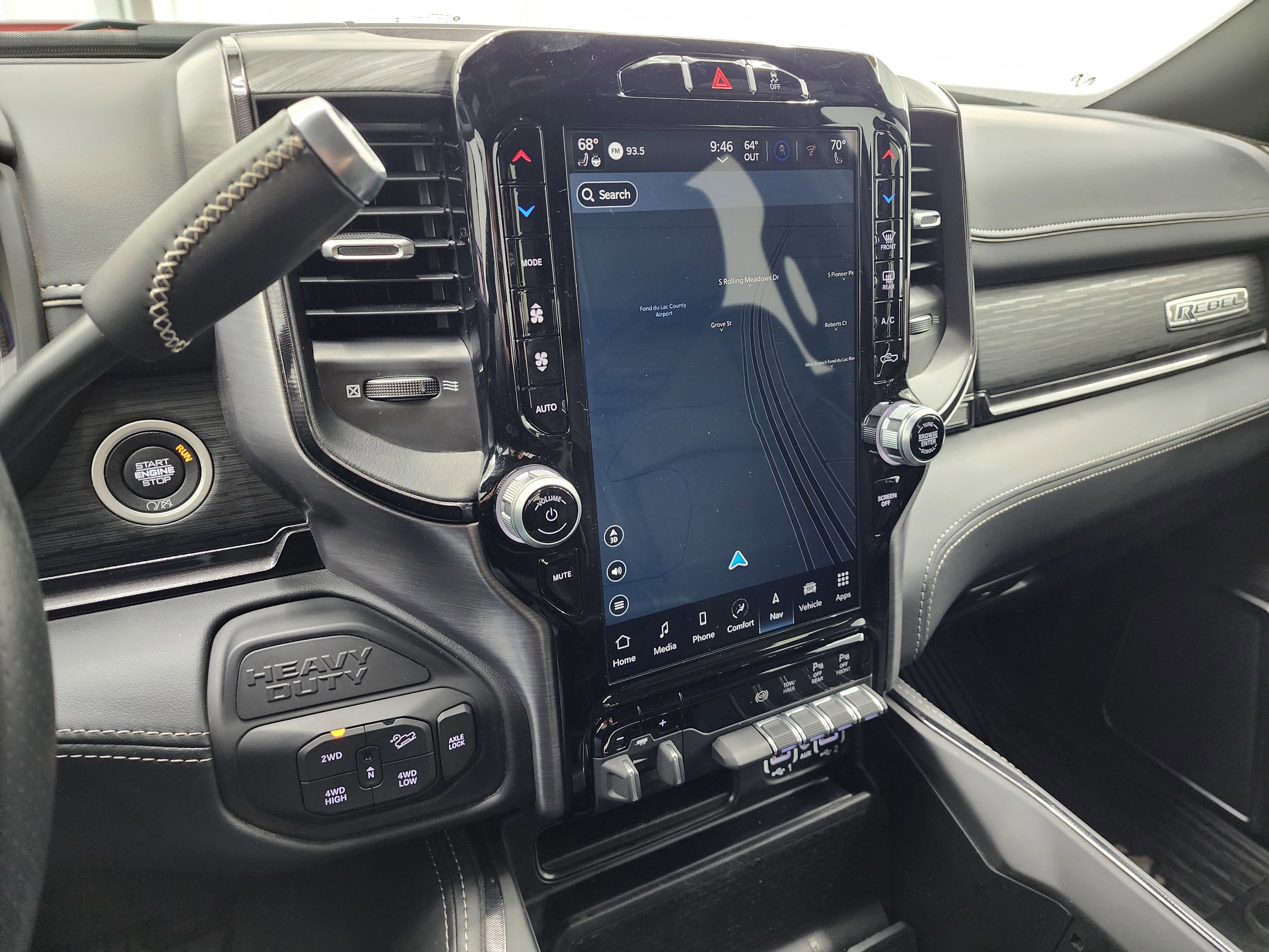 Used 2024 RAM 2500 Rebel w/ Towing Technology Group image 11