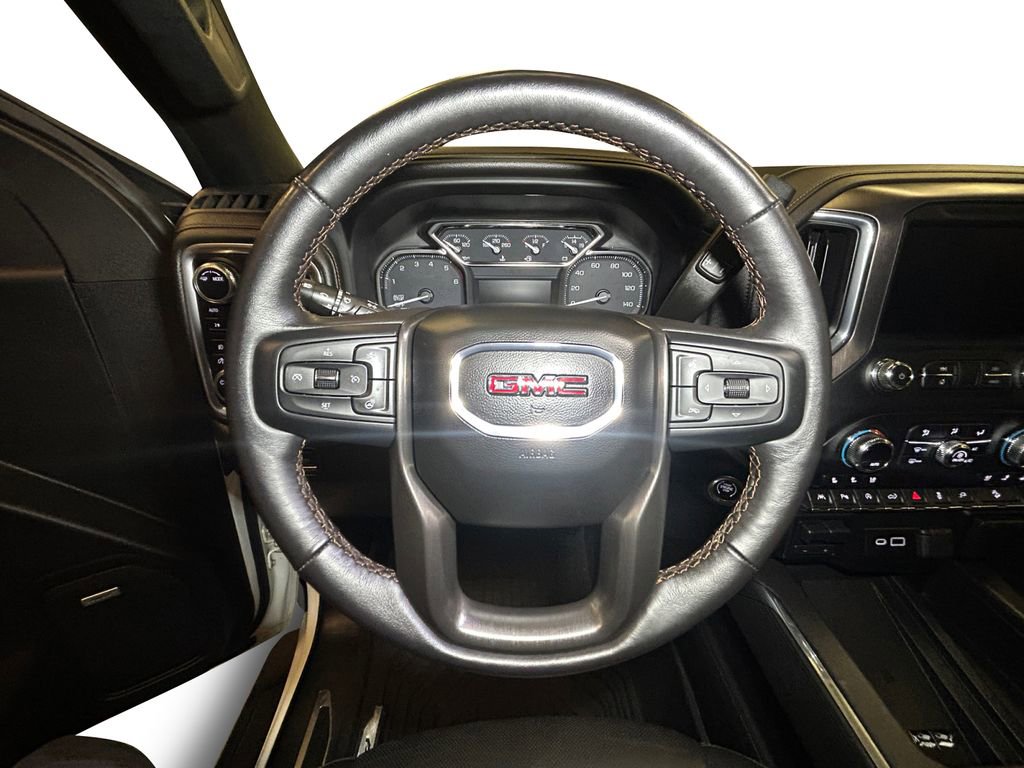 Used 2022 GMC Sierra 1500 AT4 w/ AT4 Premium Package AWD/4WD image 12