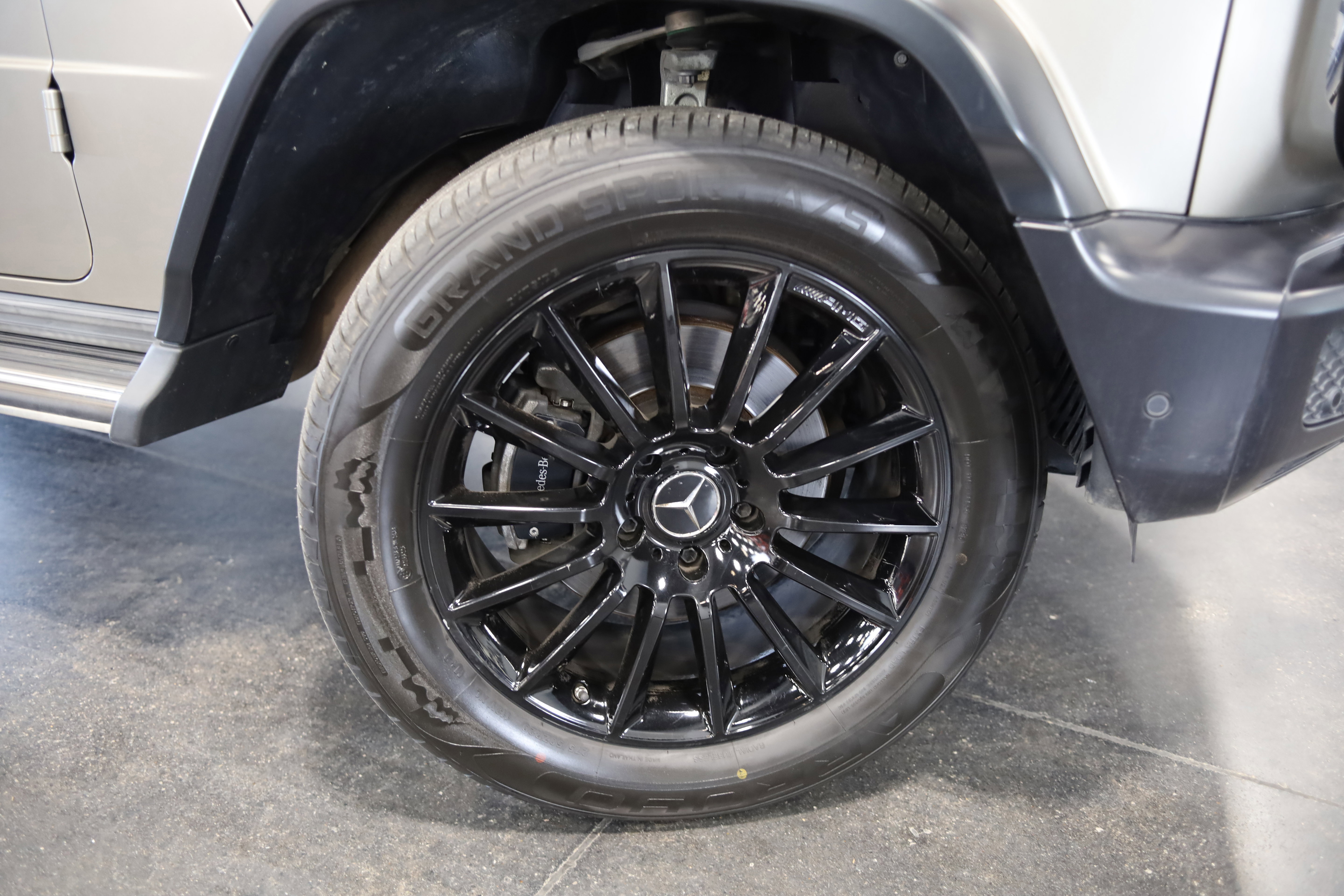 Used 2020 Mercedes-Benz G 550 image 10