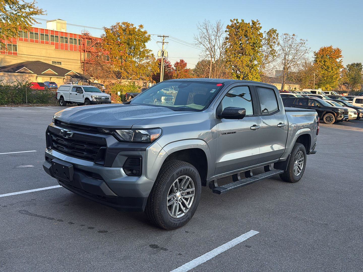 Used 2024 Chevrolet Colorado LT w/ LT Convenience Package II AWD/4WD image 7