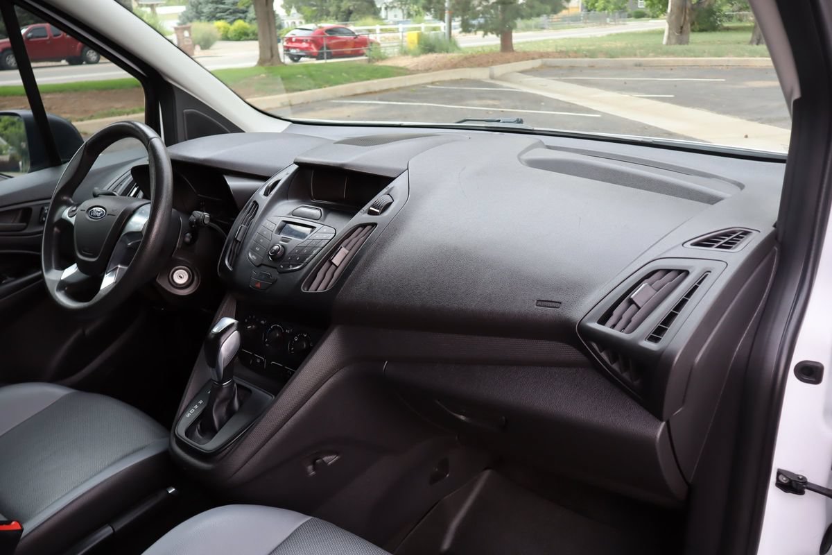 Used 2017 Ford Transit Connect XL FWD image 17