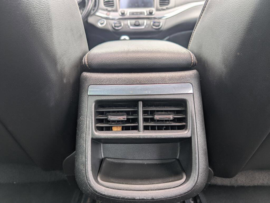 Used 2014 Chevrolet Impala LTZ image 25