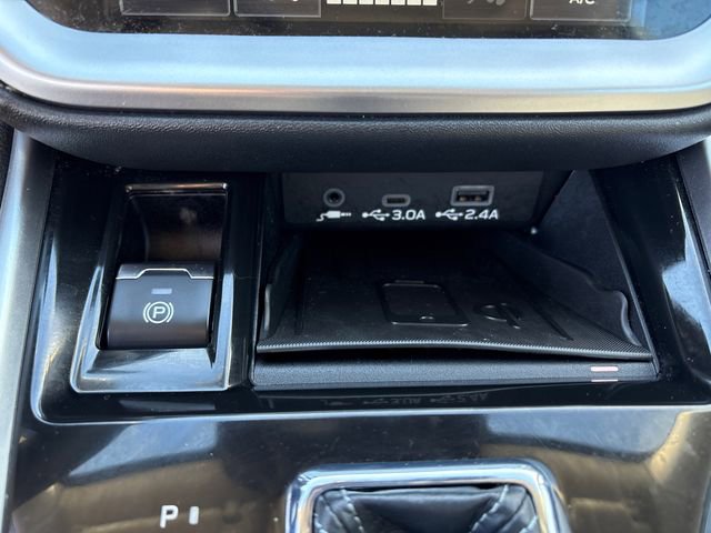 Used 2023 Subaru Outback Limited XT image 26