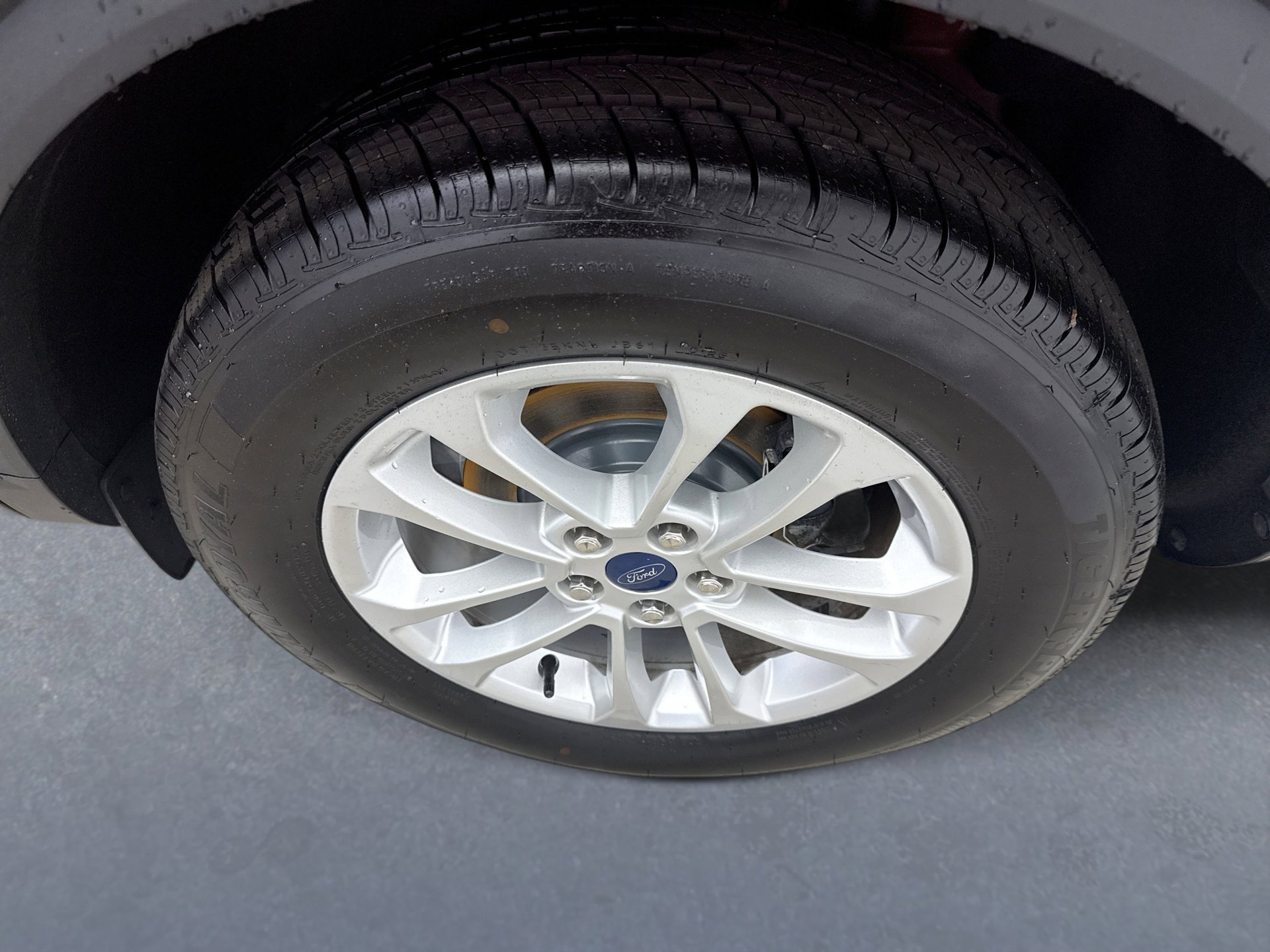 Used 2022 Ford Escape SE w/ Cold Weather Package image 20