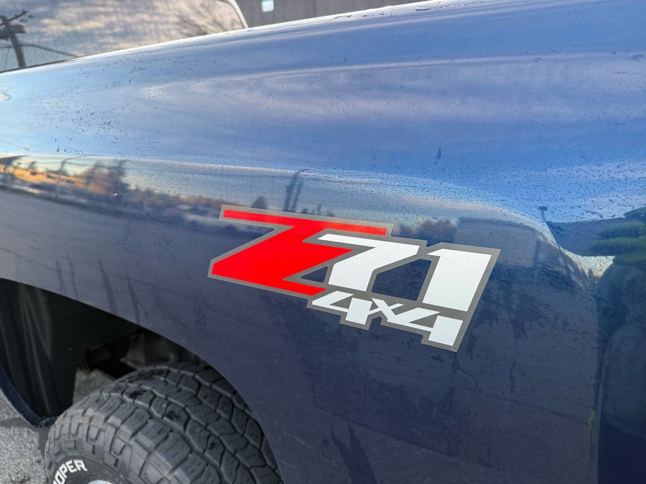 Used 2011 Chevrolet Silverado 2500 LTZ w/ LTZ Plus Package AWD/4WD image 13