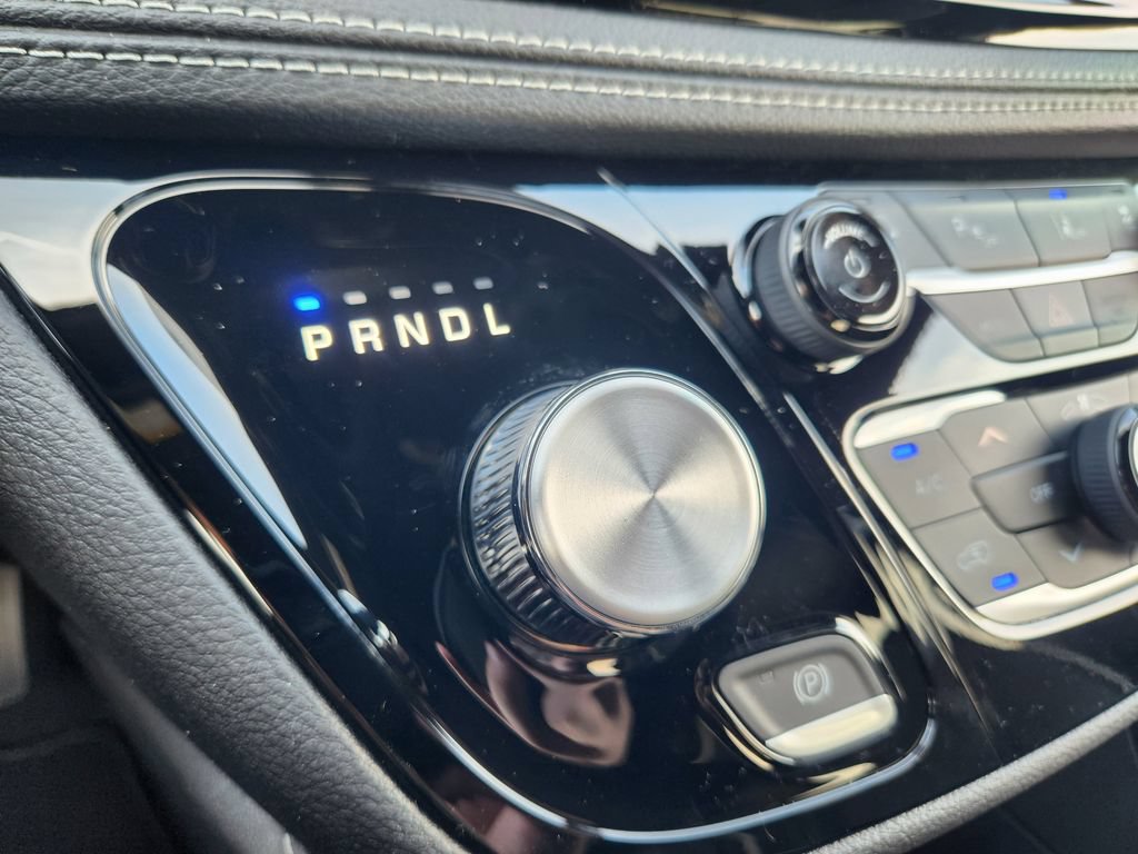 New 2026 Chrysler Pacifica Limited AWD/4WD image 22
