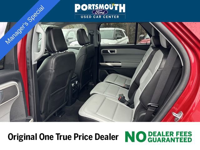 Certified 2021 Ford Explorer XLT w/ Equipment Group 202A image 4
