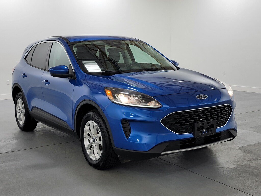 Used 2021 Ford Escape SE w/ Convenience Package AWD/4WD image 2